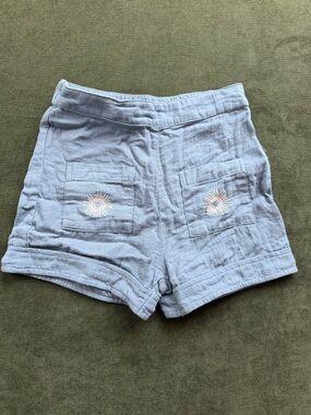 Kate Quinn Light Blue Cotton Shorts with Sun Embroidery size 4T